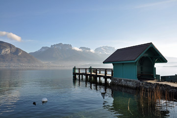 Ponton sur le Lac d'Annecy