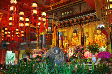 Po Lin monastery