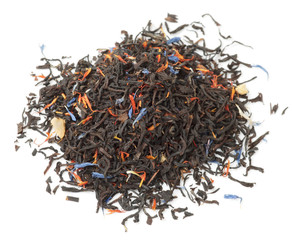 Black tea scented with fruits and flowers