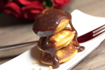 Poffertjes mit Sirup