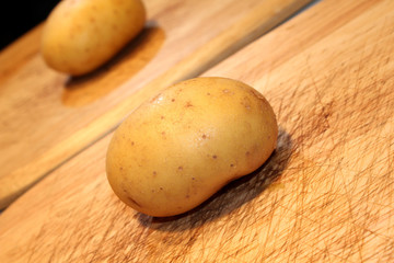 Fototapeta na wymiar Kartoffel (Solanum tuberosum)
