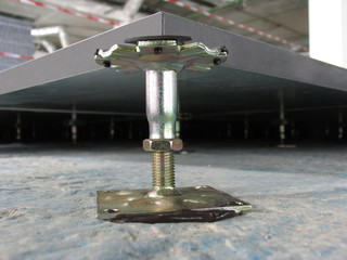 False floor in a modern office center