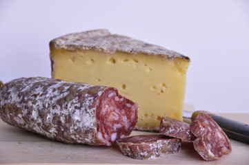 Plateau,fromage , saucisson