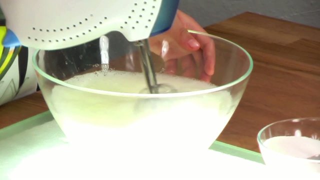 beating egg white