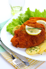 Wiener Schnitzel, breaded with potato salad