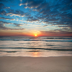 Naklejka na ściany i meble sunrise on australian beach