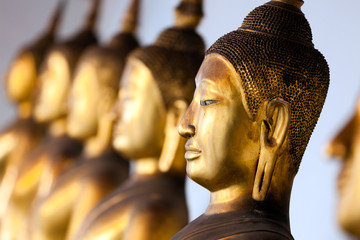 bouddha statue