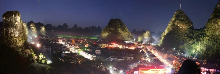 Wandcirkels plexiglas Yangshuo nightscape panorama © cityanimal