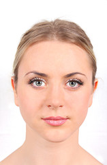 Obraz premium Young beautiful blond woman