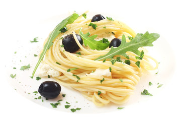 Spaghetti with Feta and Black Olives
