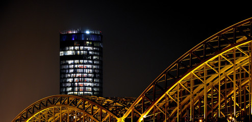 Triangle © Norbert Schiffbauer