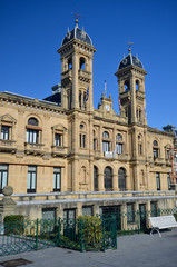 Fototapeta na wymiar La Mairie de San Sebastian