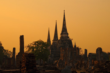 silhouette pagoda