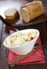 Fetakäse und Baguette