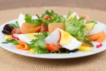 Salad with eggs