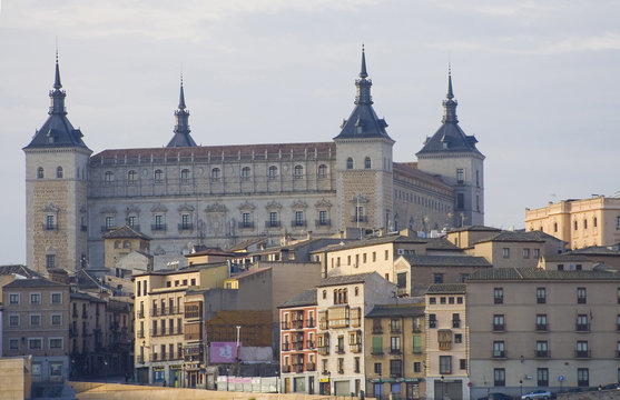 Alc&aacute;zar de Toledo