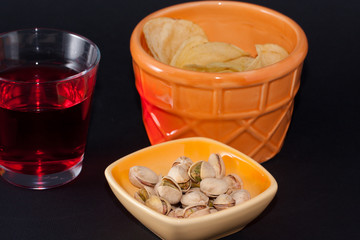appetizer chips and pistachios