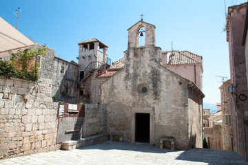 Fototapeta na wymiar Marco Polo kościół i wieża - Korcula, Chorwacja