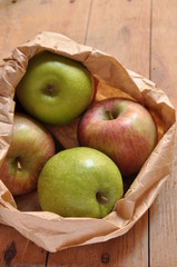 apples