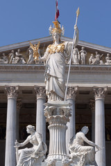 Pallas Athene vor Wiener Parlament