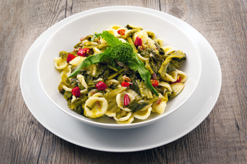 orecchiette pugliesi con cime di rapa