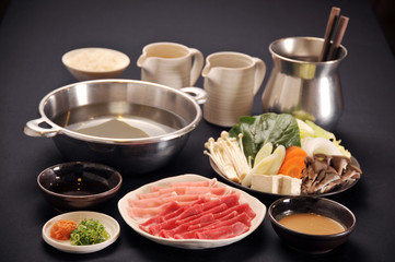 Japanese food with hot pan 1