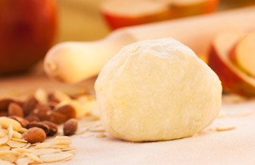 Apple pie ingredients.