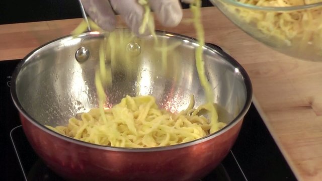 spaetzle with cheese