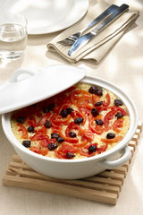 plat au four aux tomates et aux olives