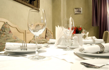 Dining table in modern restaurant