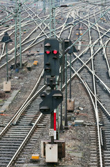 Signale und Eisenbahngleise
