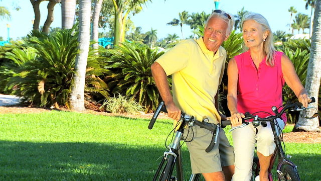 Fit & Healthy Cycling Seniors filmed at 60FPS