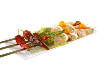 uncooked chicken shish kebab