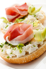Bread with cream cheese and smoked bacon
