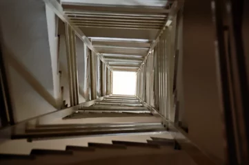 Gordijnen spiral staircase © sirylok
