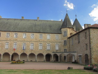 Château de Rochechouart ; Charente, Limousin, Périgord