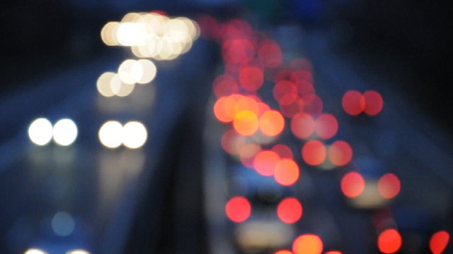 Autobahn bei Nacht