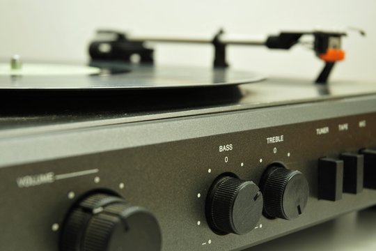 Record player controls