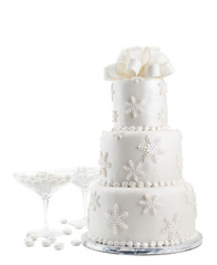 Obraz na płótnie Canvas Wedding Cake samodzielnie na białym tle