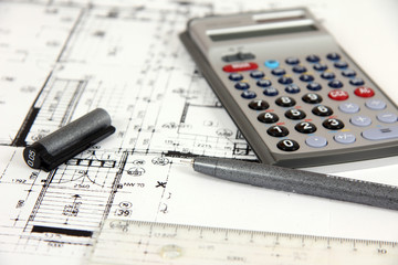 Bauplan Hausbau mit Taschenrechner