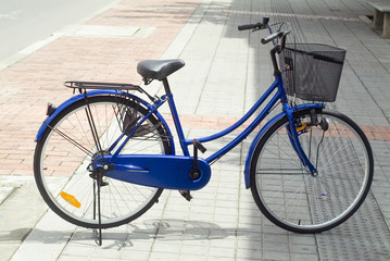 Fototapeta na wymiar Bike Azul - Niebieski rower
