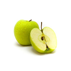 Apfel grün mit Wassertropfen