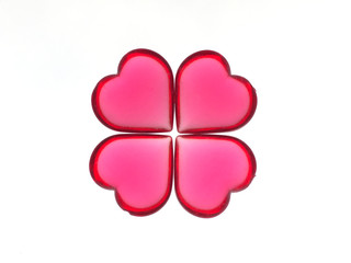 ピンクのハートの四葉のクローバー