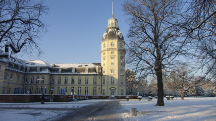 Schloss Karlsruhe im Winter