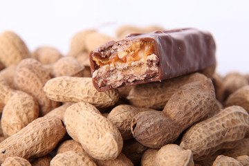 barre chocolatée aux cacahuètes