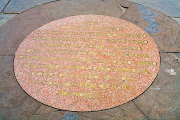 the stone circle on place of Savonarola burning at the stake