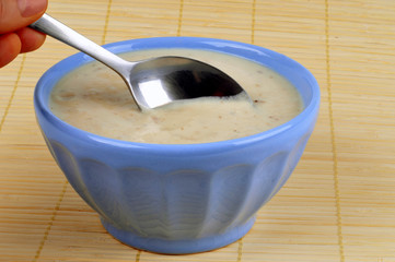 Cuillerée de soupe de chou-fleur