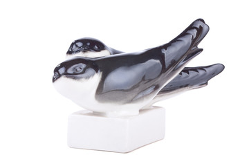 Porcelain statue of birds