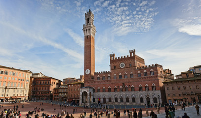 Fototapeta na wymiar Siena's Piazza del Campo