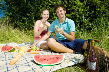 couple at a picnic